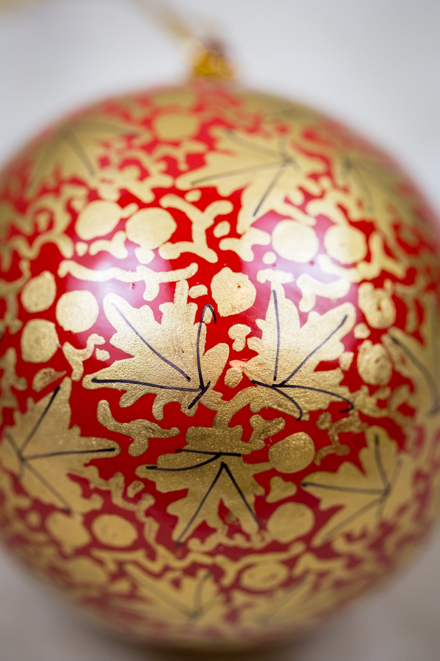 Ornament Red Gold