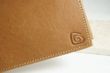 Load image into Gallery viewer, Signature Men&#39;s Wallet in Tan
