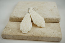 Load image into Gallery viewer, Dheeraj Earrings

