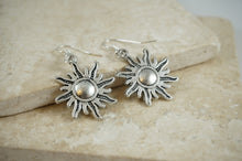 Load image into Gallery viewer, Silver Sun Earrings
