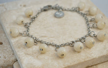 Load image into Gallery viewer, Roe Bead Bracelet

