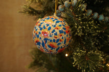 Load image into Gallery viewer, Summer Ornament
