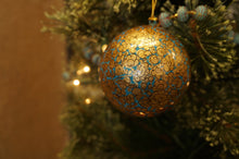 Load image into Gallery viewer, Glorify Ornament
