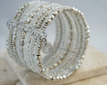 Load image into Gallery viewer, Roe Cuff Set
