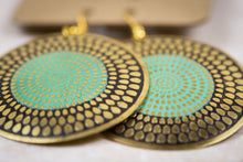 Load image into Gallery viewer, Ruhi Earrings
