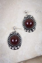 Load image into Gallery viewer, Kusum Earrings
