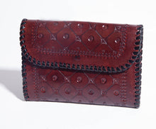 Load image into Gallery viewer, Splendor Clutch Wallet

